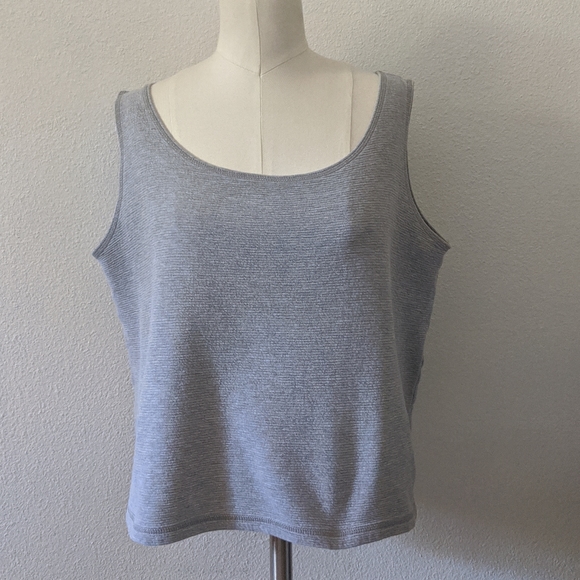 {Eileen Fisher} Cropped Gray Tank - Picture 1 of 7